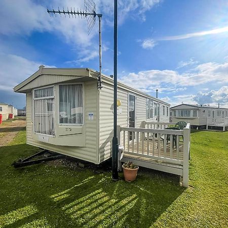 6 Berth Caravan With Decking Nearby Heacham Beach In Norfolk Ref 21047A Hotel Luaran gambar