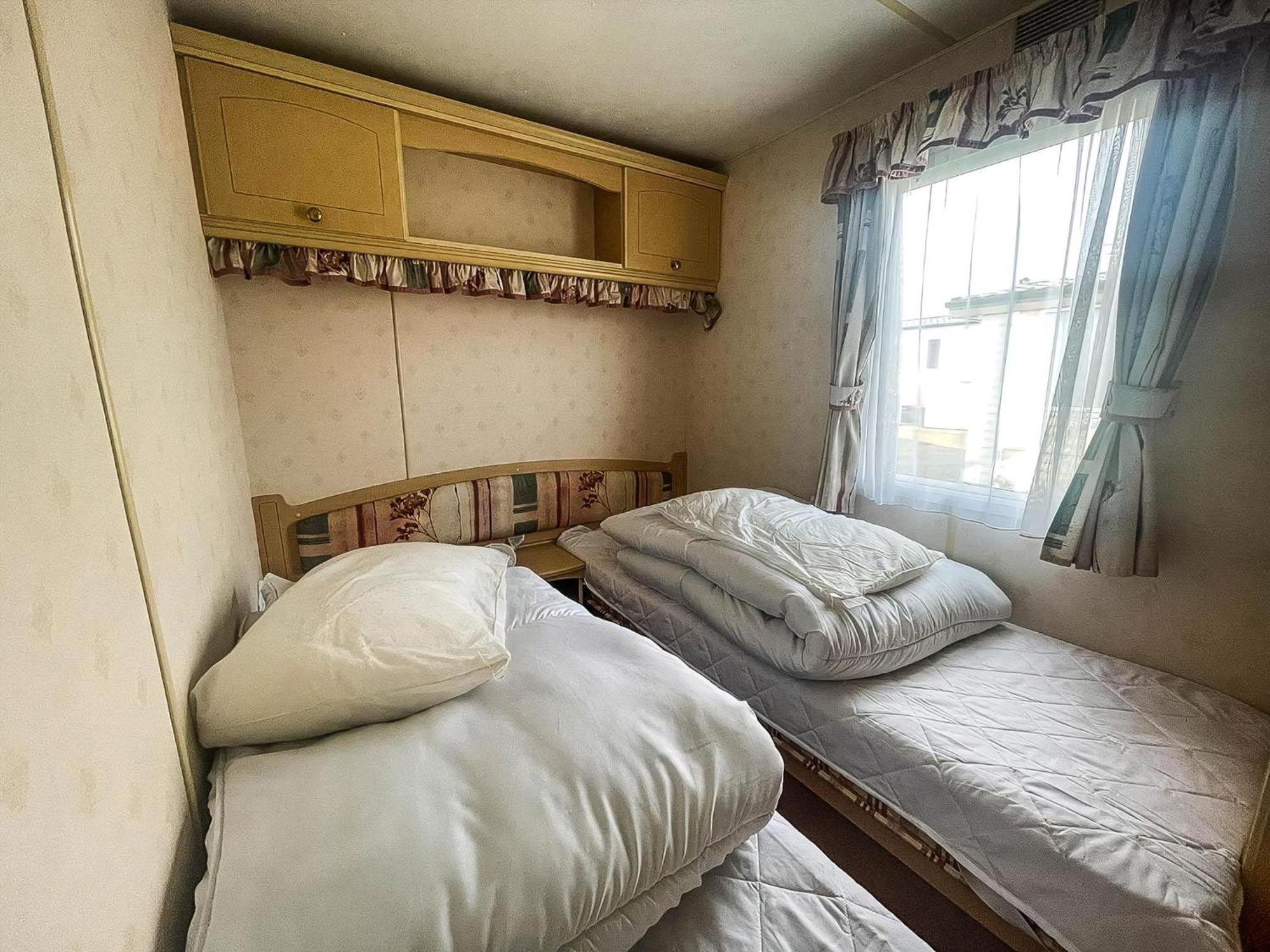 6 Berth Caravan With Decking Nearby Heacham Beach In Norfolk Ref 21047A Hotel Luaran gambar