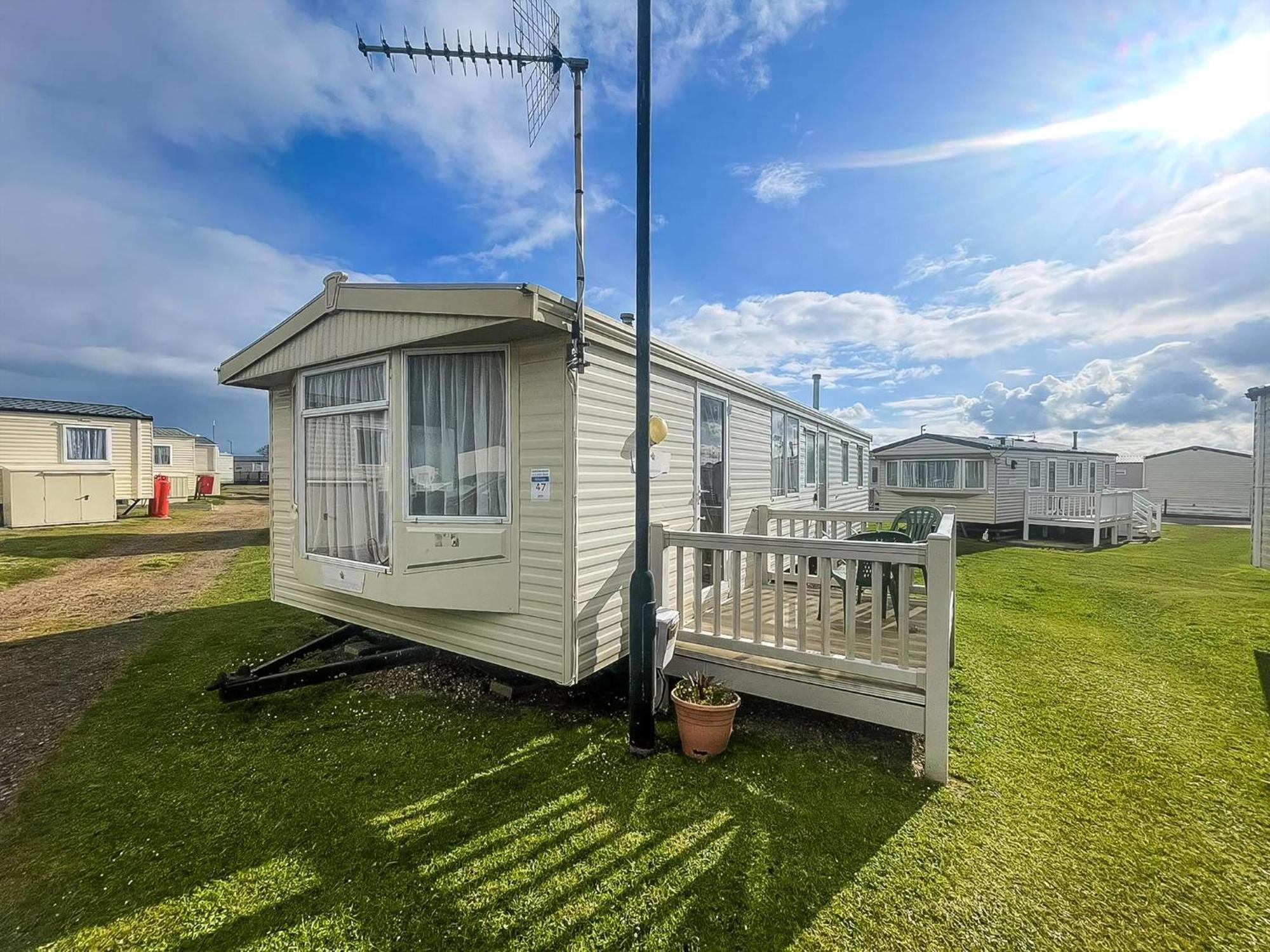 6 Berth Caravan With Decking Nearby Heacham Beach In Norfolk Ref 21047A Hotel Luaran gambar